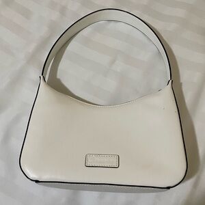 Circus NY
circus by sam edelman malibu shoulder bag